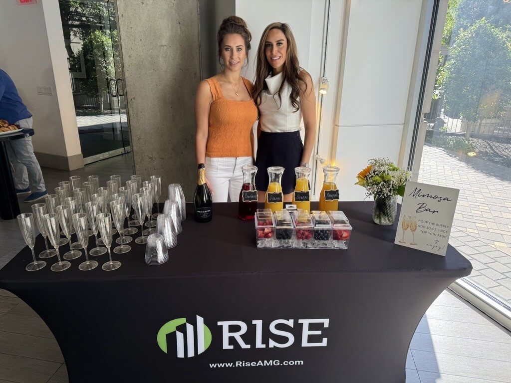 RISE Thrive mimosa bar at a resident event at The Lofts on Post Oak