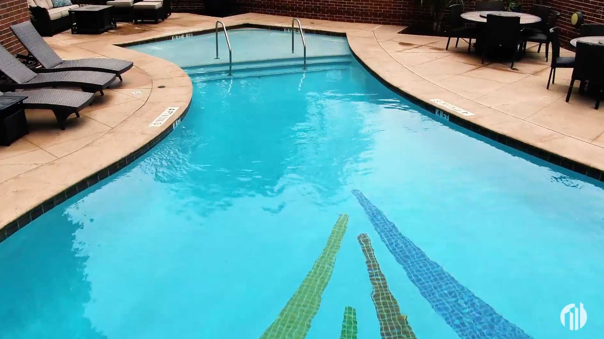 Heated saltwater pool and sundeck at Vidorra Condominiums downtown San Antonio